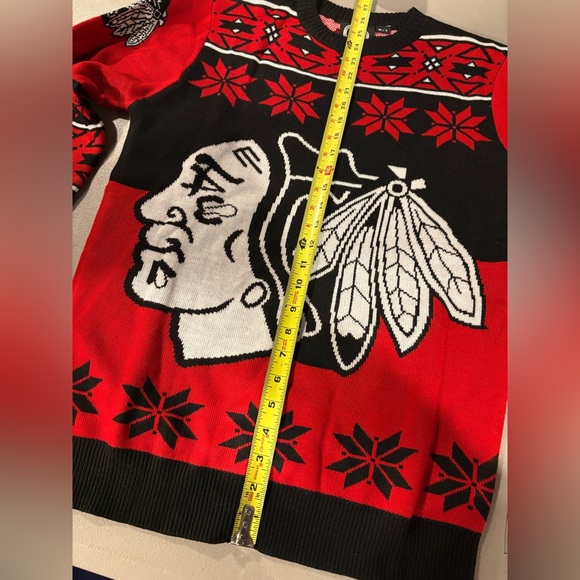 NWT Small Chicago Blackhawks NHL Ugly Christmas Xmas Sweater Crewneck - Picture 5 of 5